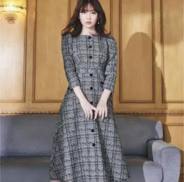 Herlipto Classic Tweed Midi Dress S