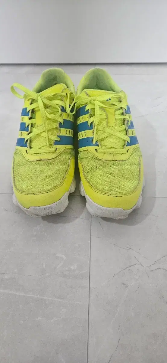 Adidas fluorescent sneakers 250mm