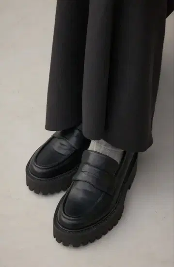 택 포함 플랫폼 로퍼