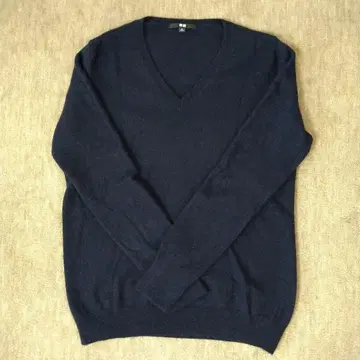 UNIQLO 캐시미어 100% V넥 스웨터 네이비