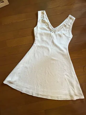 화이트 플레어 비쥬 반짝이는 크리스마스 귀여운 데이트 인기 원피스