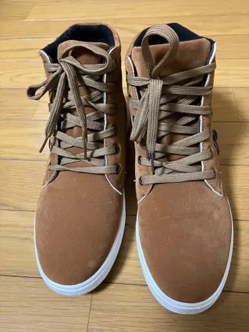 브라운 하이컷 스니커즈 지퍼 포함