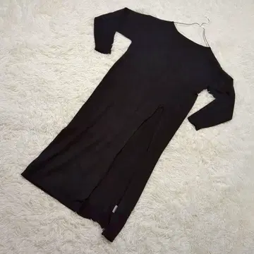 urs 유어즈 니트 롱 원피스 빅 슬릿 블랙 레이온 소재