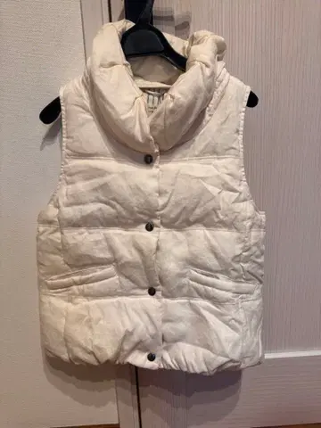 오드리앤존와드 다운 베스트 미사용 새상품