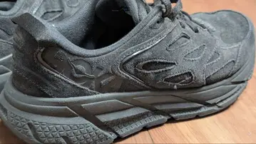 호카 오네오네 클리프턴 L 스웨이드 블랙 US9