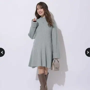 아푸와이저 리셰 키라키라 라메 펄 니트 원피스 민트