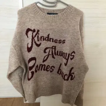 큐브 슈가 니트 스웨터 새상품, 미사용