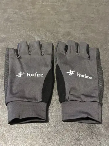 논스킵 그랩 차콜 Foxfire M 사이즈 거의 미사용품