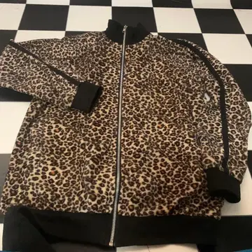 레오파드 저지 프론트 지퍼