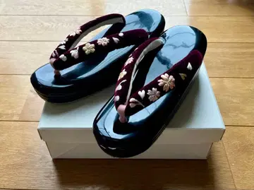 후리후 조리 꽃무늬 자수 벨로아