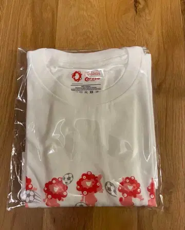 [레어!새상품] EXPO2025 미야쿠미야쿠 세레소 T셔츠 S사이즈