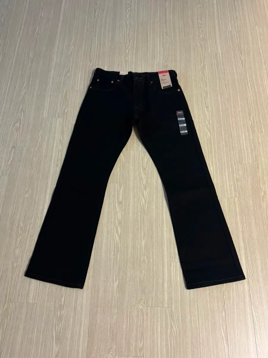 Levi's 517-0260 30x30 for sell.