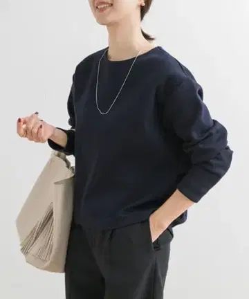 어반 리서치 도어스 종이상자 니트 풀오버