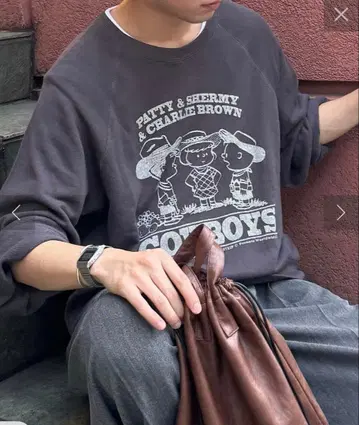 [ WHIMSIC x PEANUTS x FTL ] 독점 스웨트 셔츠