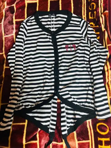 [ 새상품급 ] PEACE NOW 스트라이프 긴팔 가디건