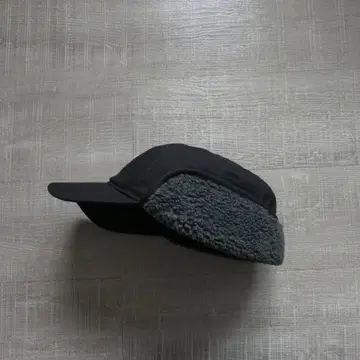 Carhartt 레인 디펜더 캔버스 이어 플랩 캡