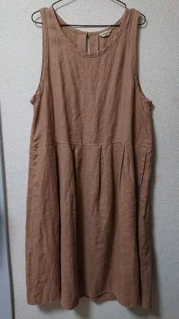 사만사 모스모스 린넨 슬리브리스 원피스