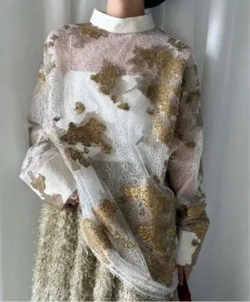 AMERIVINTAGE UND MOYA SPANGLE TOP