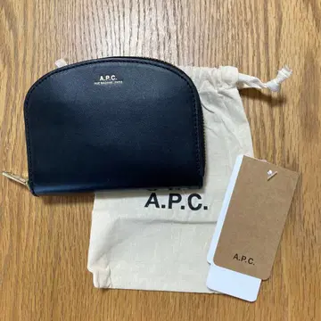 A.P.C. 코인 케이스 하프문