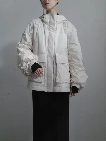 emmi [코트라보] 솜 충전 발수 코트