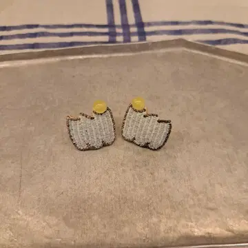 tamas 미나 페르호넨 귀찌