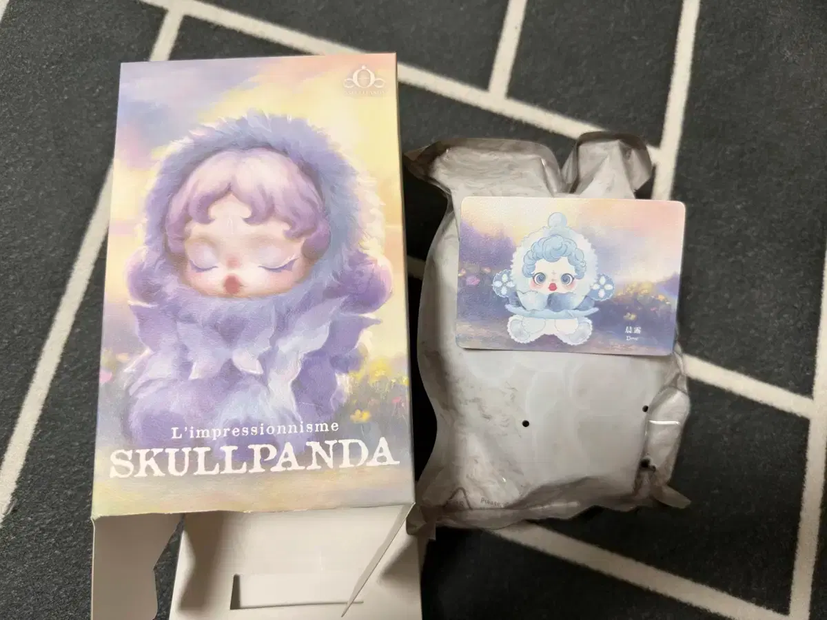 Skullpanda Popmart Light Jungwon Dew Box Unsealed Vinyl Sealed