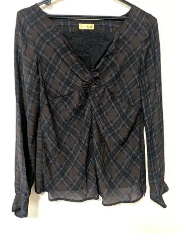 Noble 체크 무늬 쉬폰 긴팔 블라우스