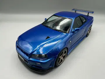 타미야 1/24 R34 GT-R Vspec II 완성품