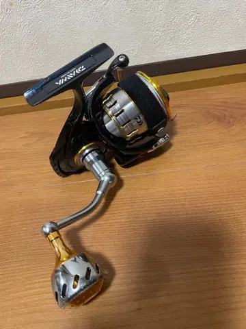 Daiwa BLAST 4000H 스피닝 릴