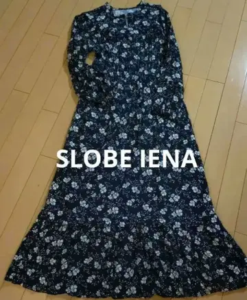 SLOBE IENA 블랙앤화이트 플라워 긴팔 맥시 원피스