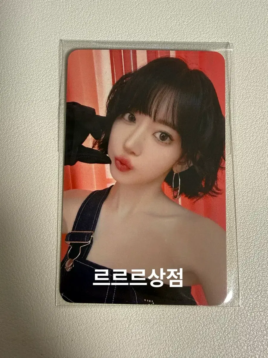 Le Sserafim Spaghetti Blue Dream Media Sakura pre-order benefit poca