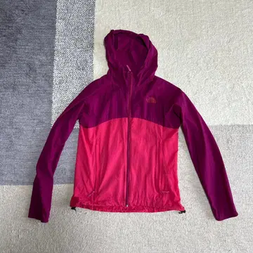THE NORTH FACE 후드 부착 자켓 핑크