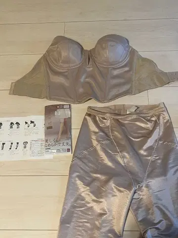 THE TREAT DRESSING 브라와 거들 세트 M