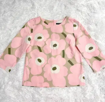 marimekko 우니코 올 패턴 플라워 프린트 긴팔 상의 34사이즈