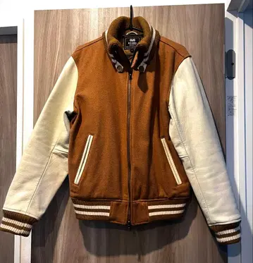 BEAMS HEART 소매 가죽 블루종 바시티 자켓