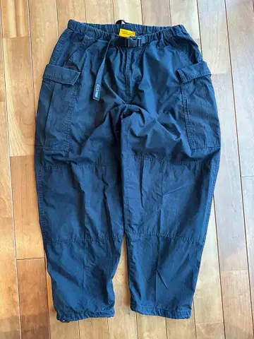 GRIP SWANY 블랙 카고 팬츠 L 사이즈