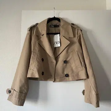 [택 포함 새상품] ZARA 자라 숏 트렌치코트 S 사이즈