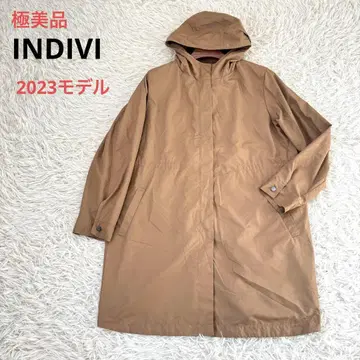 새상품급 INDIVI 수납 가능 롱 마운틴 파카 2023년제 베이지