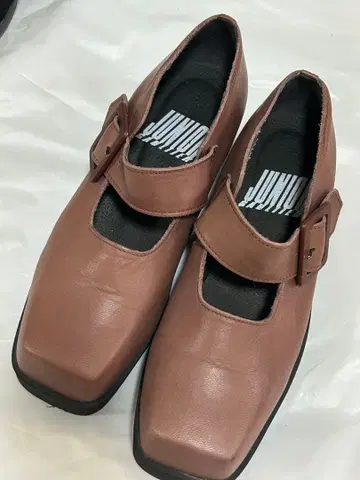 JUNIOR GAULTIER 브라운 마리 제인 슈즈 24cm