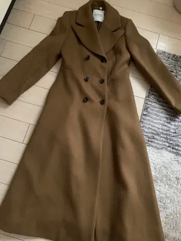 LOULOU WILLOUGHBY 브라운 롱 코트