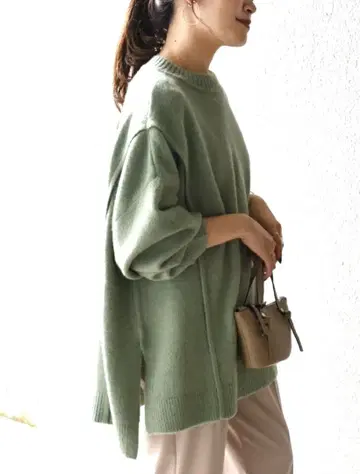 SHIPS [미사용 새상품, 새상품급] 박스 슬릿 니트 24시간 배송