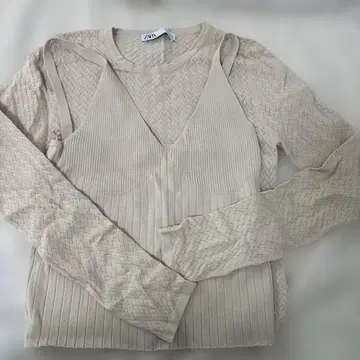 ZARA 베이지 레이어드 니트 L