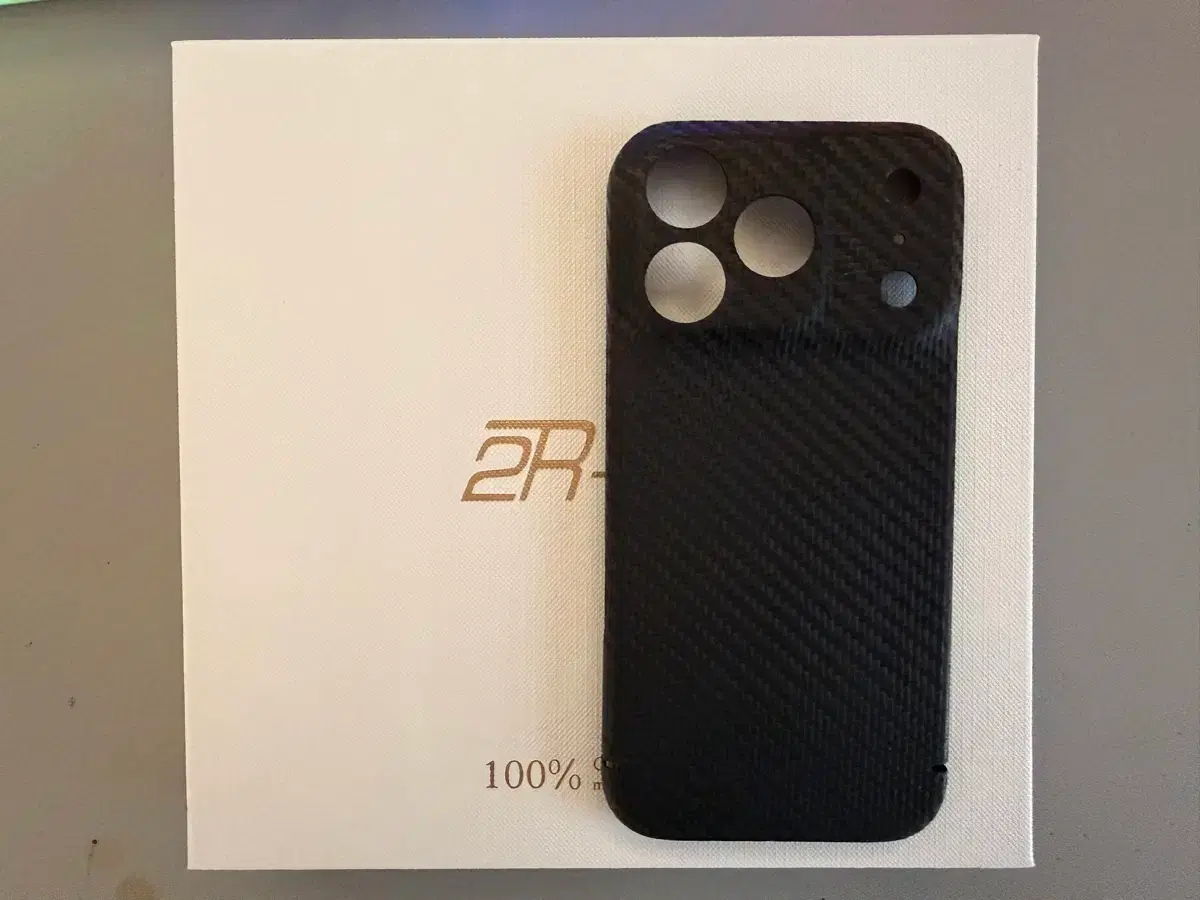 Tualtech iPhone 17 Pro MagSafe Version