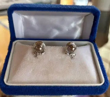 그레이 펄 디자인 귀찌