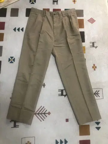 카키 치노 팬츠 사이즈 88cm