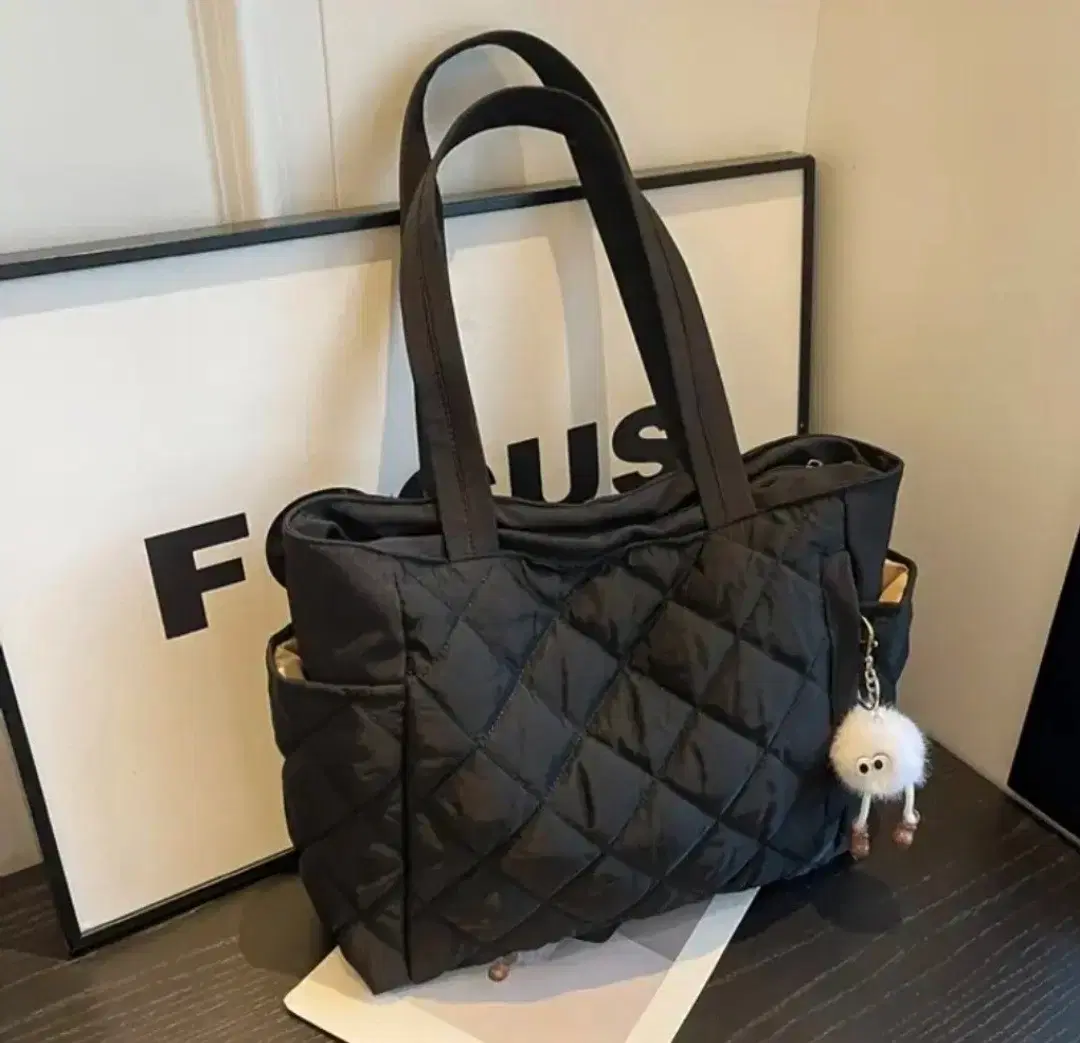 [Unused New Product] Black Large Capacity Quilted Tote Bag/Shoulder Bag