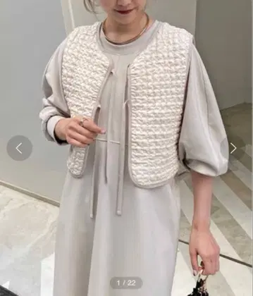 CAPRICIEUX LE'MAGE WEB 일부 매장 한정 퀼트 숏 베스트