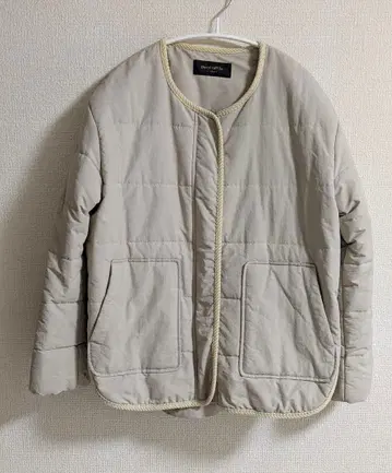 베이지 다운 자켓 집업