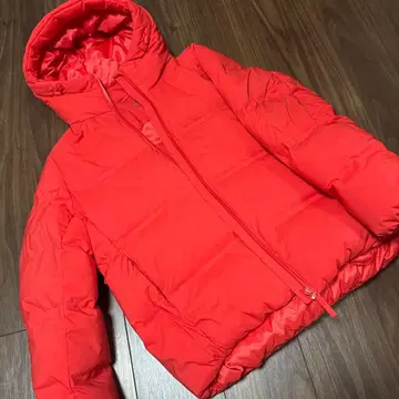 유니클로 페더 다운 자켓 무지