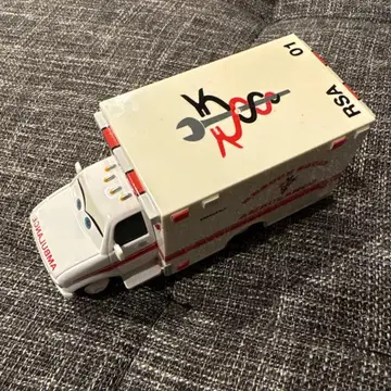 카즈 마텔 미니카